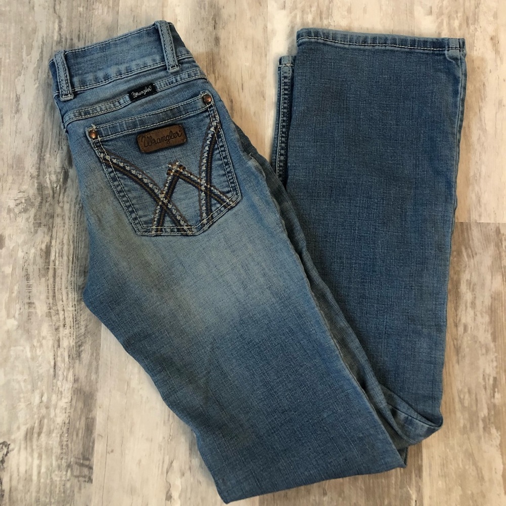 Women’s Wrangler boot cut jeans